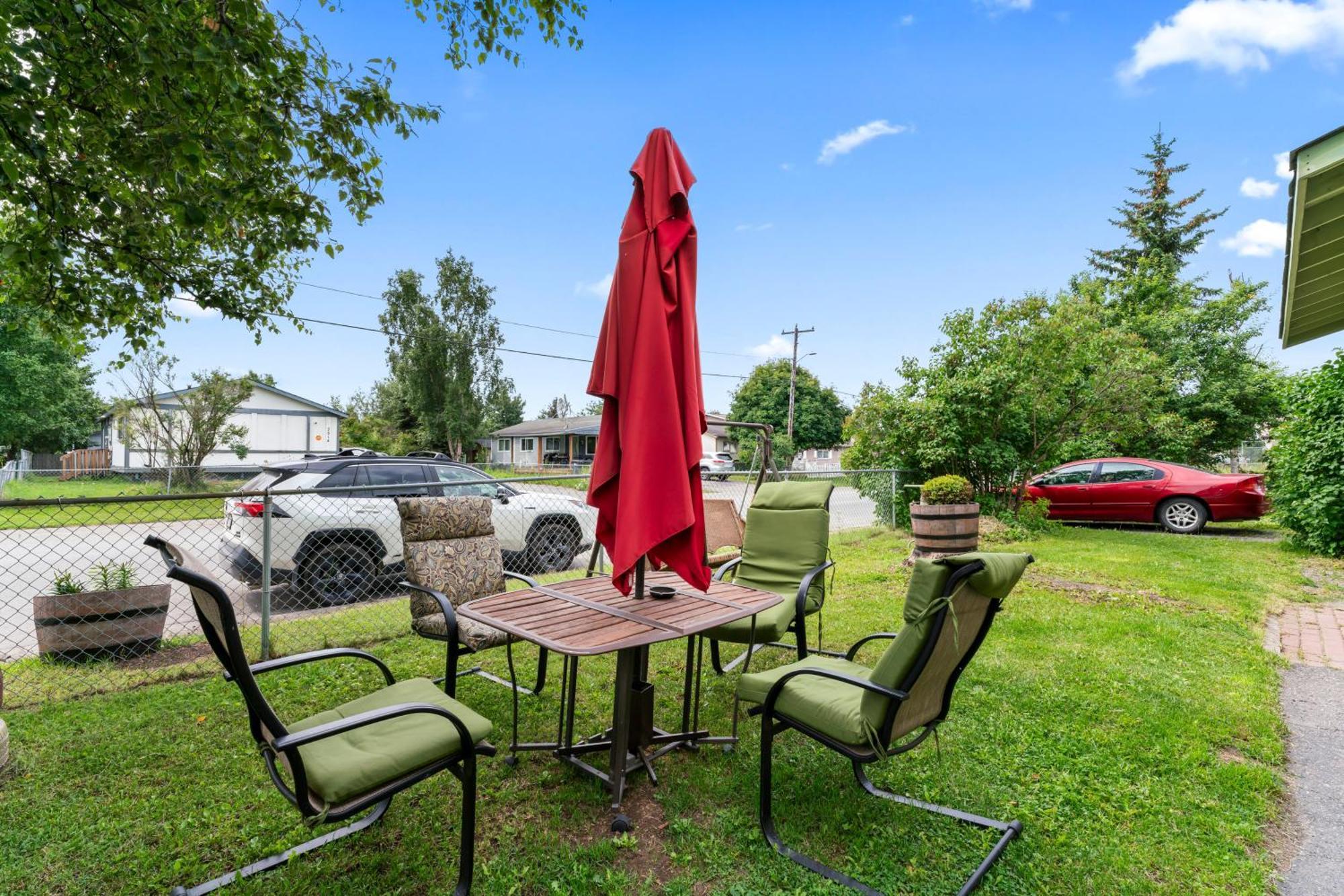 Compact But Cozy Too Hotel Anchorage Exterior foto